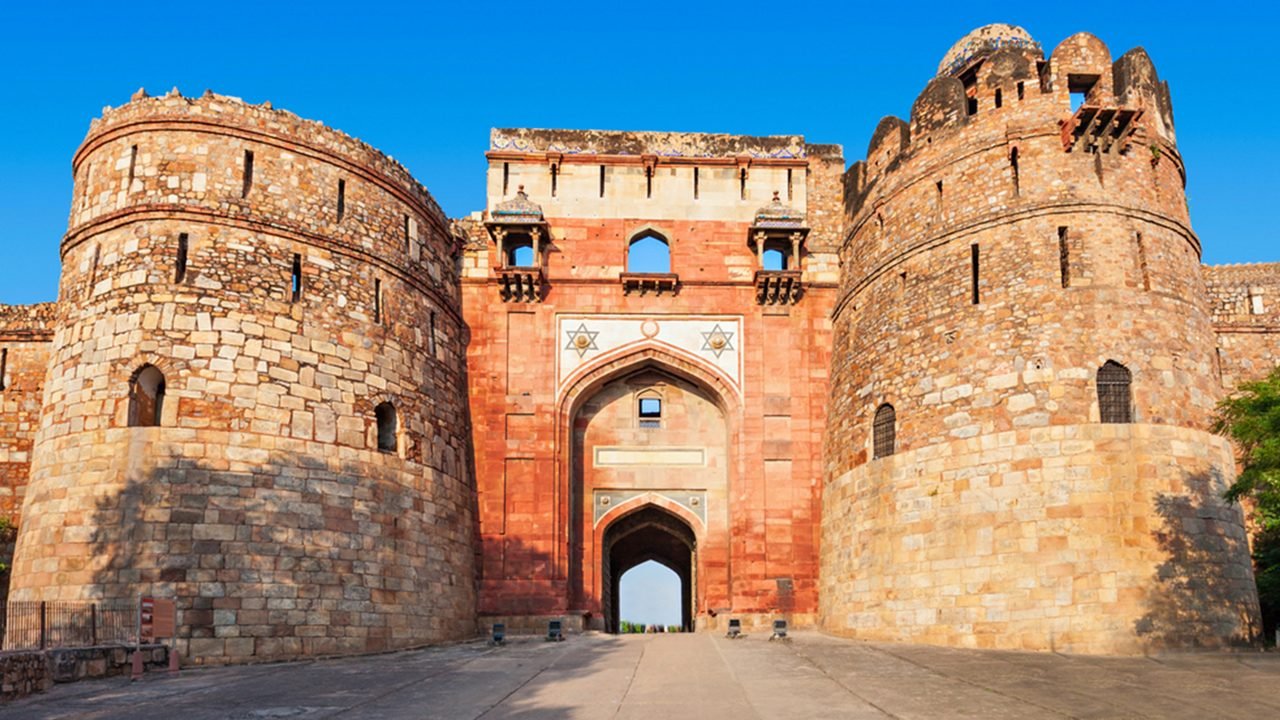 Purana Qila (Old Fort)