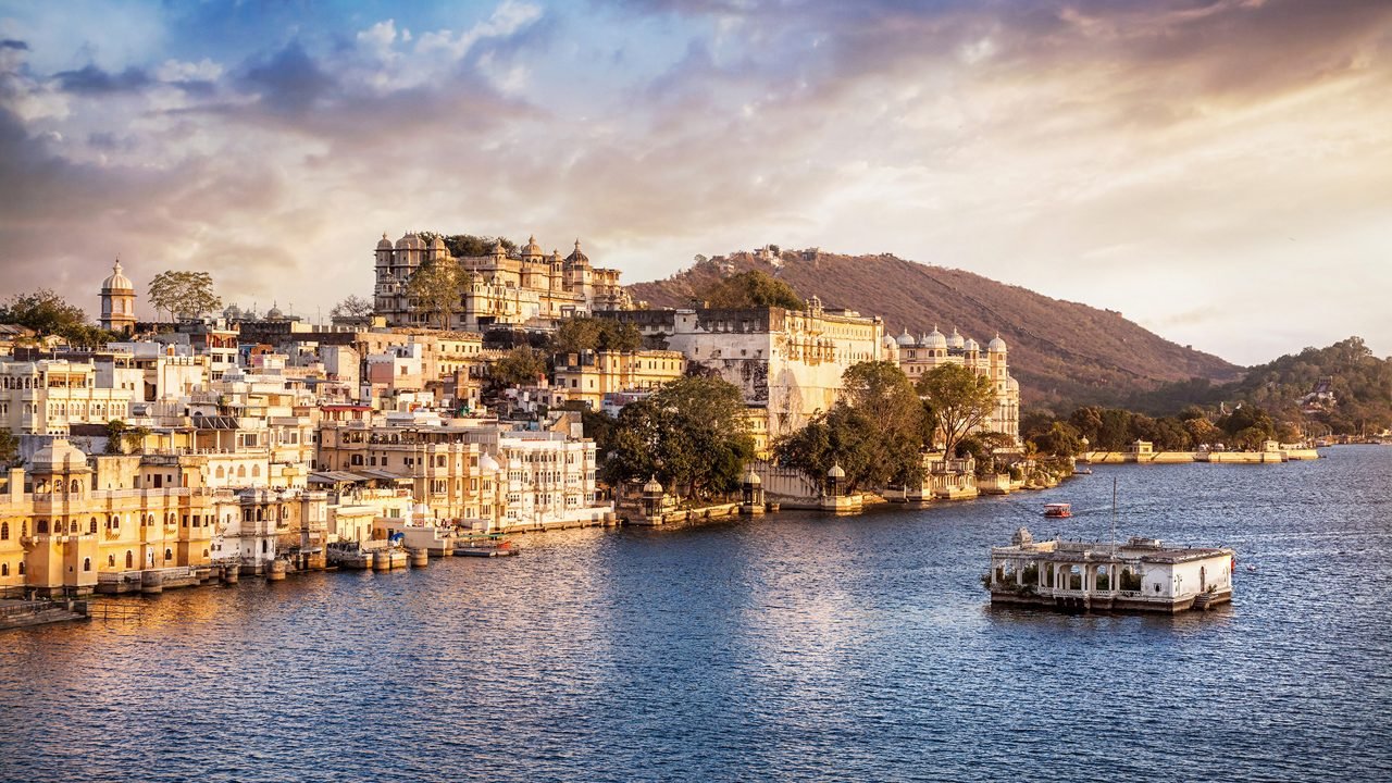 Lake Pichola (Boating)