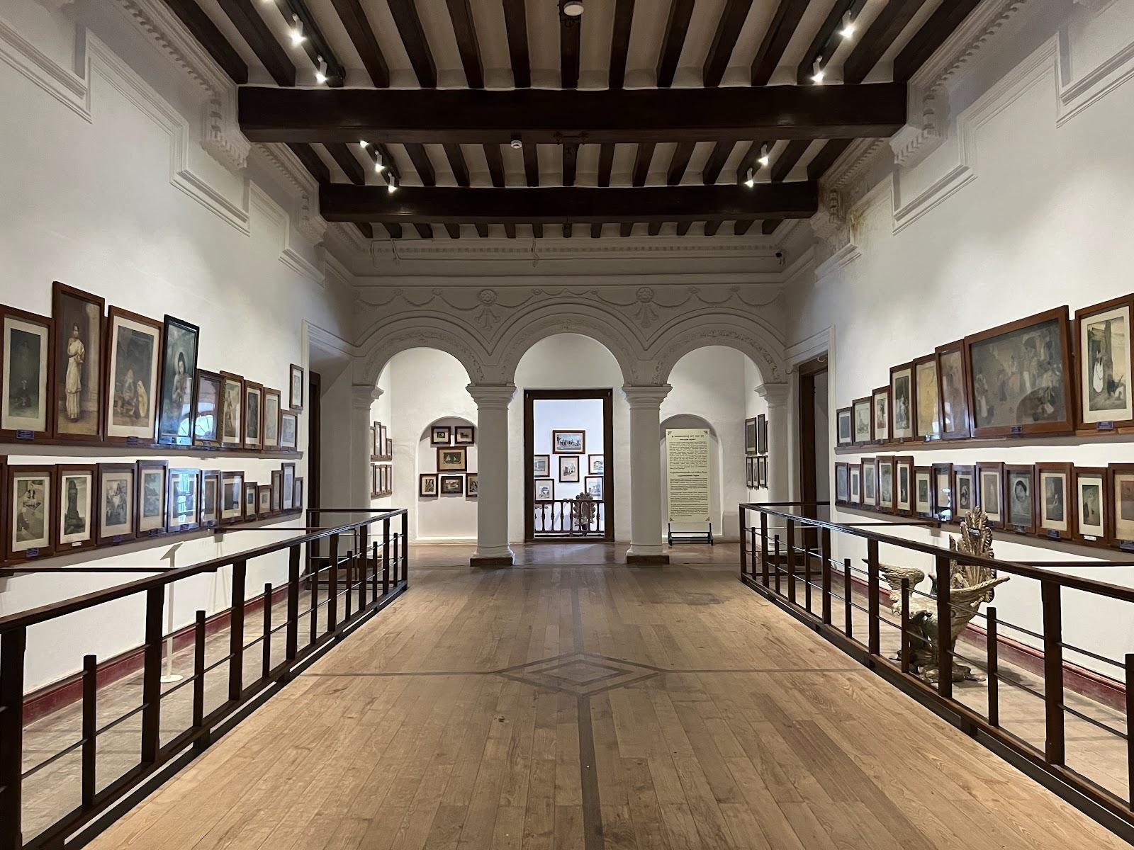 Jaganmohan Palace Art Gallery & Auditorium
