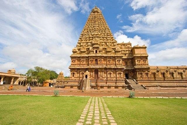 Brihadeeswarar Temple