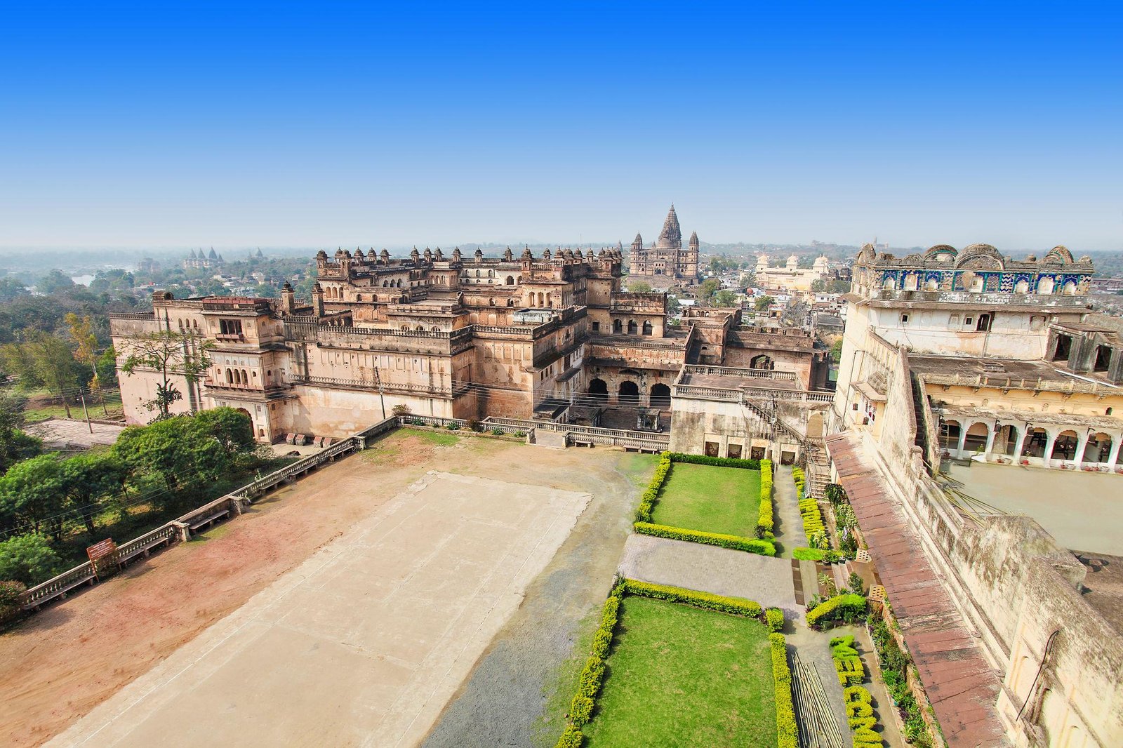 Orchha Fort Complex