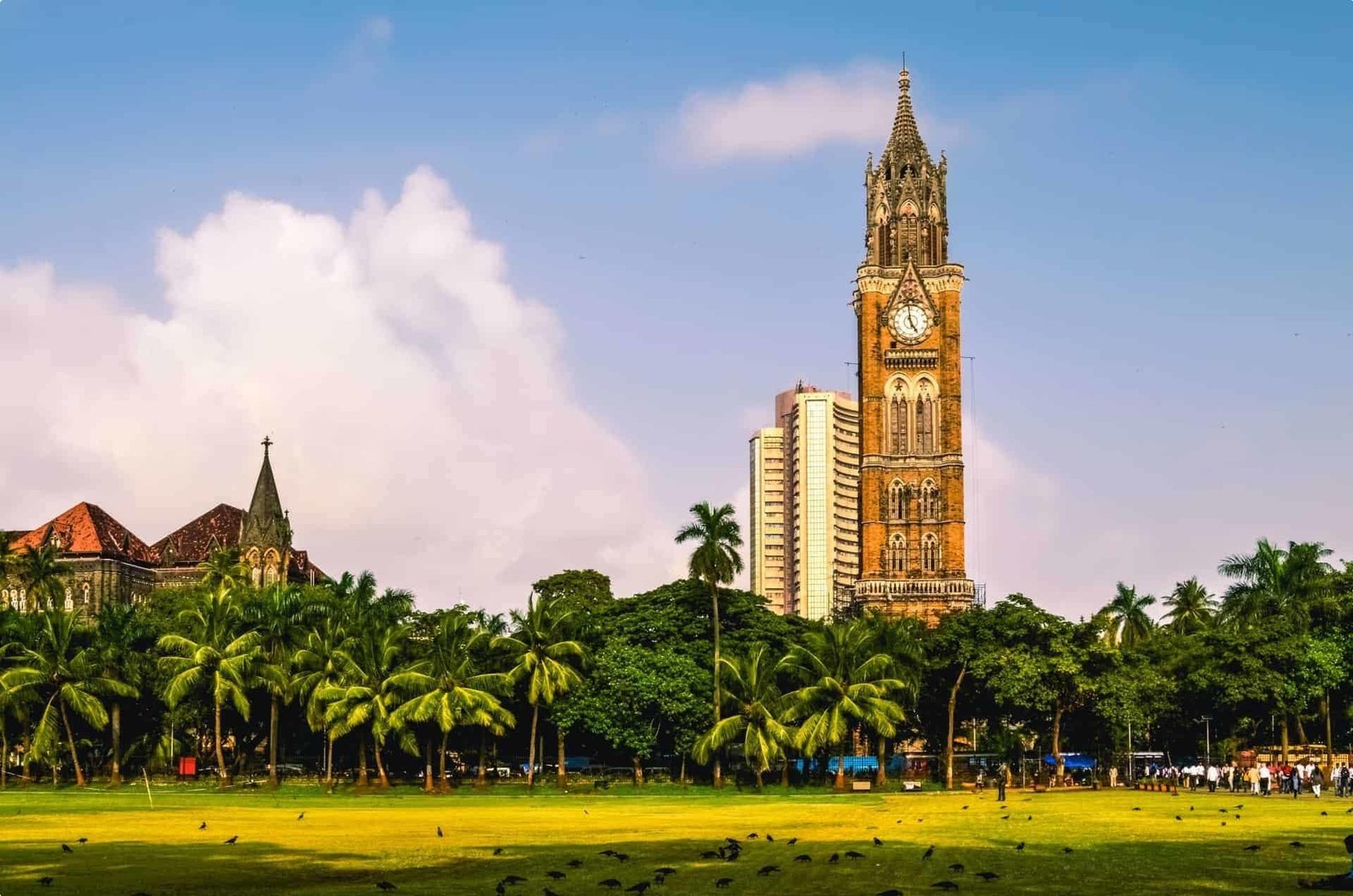 Victorian Gothic and Art Deco Ensembles of Mumbai